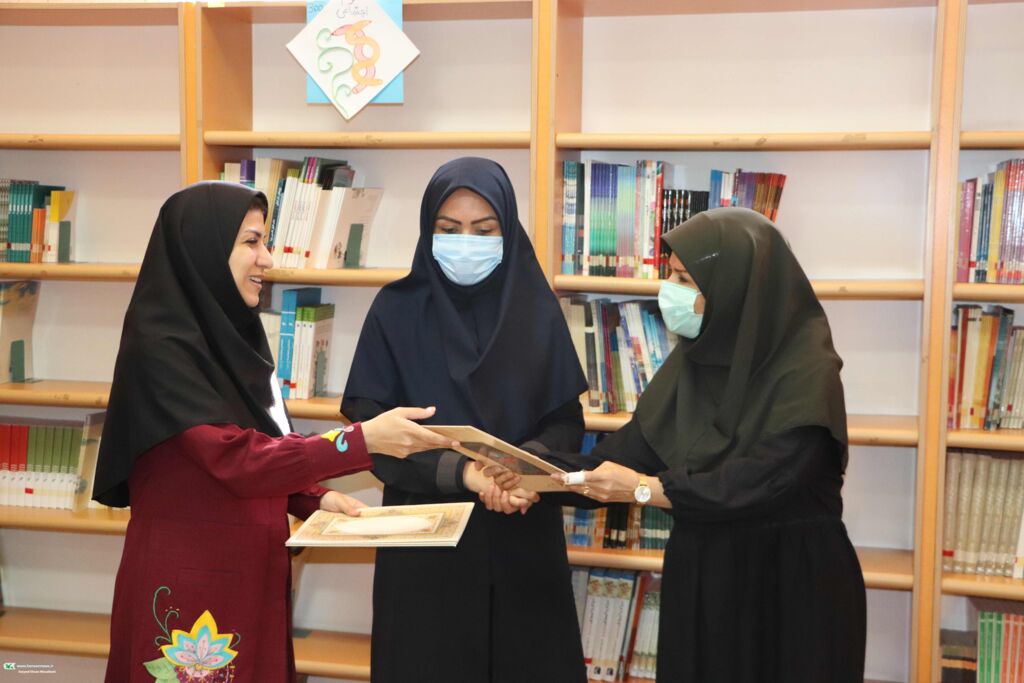 دومین نشست فصلی مربیان و رابطان ادبی و هنری کانون گلستان