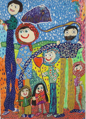 نازنین بیاتی 7 ساله از مرکز شماره 3 همدان برنده دیپلم افتخار نشان نقره بیست‌و‌نهمین مسابقه بین‌المللی نقاشی کودکان انجمن هیکاری ژاپن