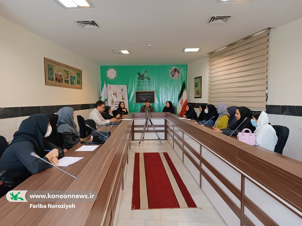 برگزاری انجمن قصه گویی مجازی در کانون استان مرکزی