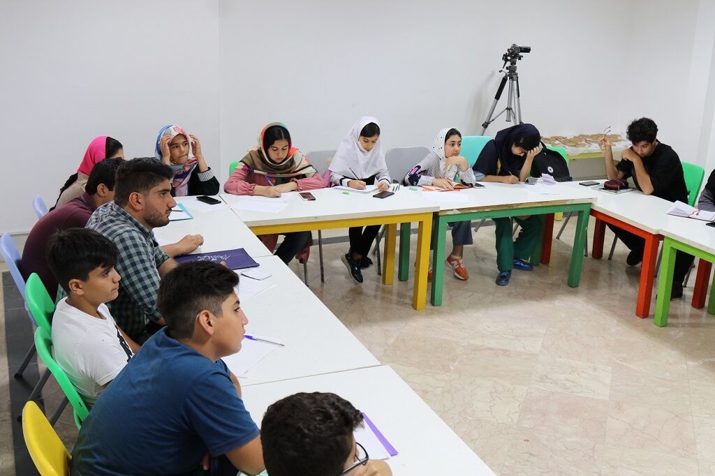 نشست آموزشی انجمن پژوهشگران کانون مازندران برگزار شد