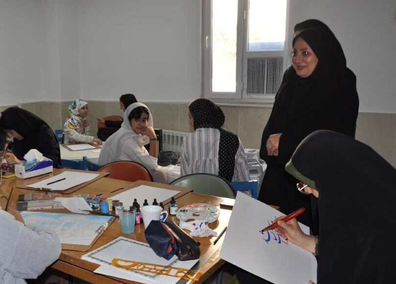 برگزاری کارگاه هنری «دفاع مقدس» در کانون البرز