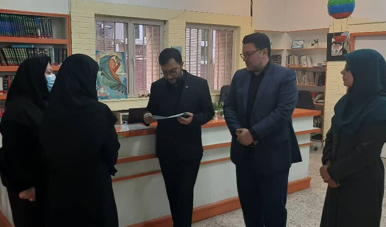 تجهیز مراکز کانون به منابع مطالعاتی و نوسازی کتابهای مورد علاقه کودکان و نوجوانان