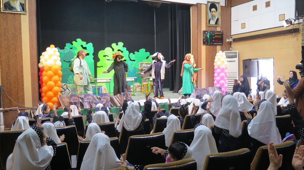 همکاری خانه تئاتر کانون قزوین با جشن آغاز سال تحصیلی مدارس