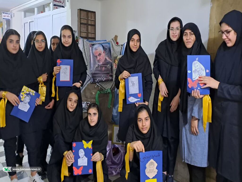 کارگاه های هنری در کتابخانه های فرهنگی و هنری کانون پرورش فکری شماره ۲ نهاوند وکتابخانه سیار روستایی کانون فامنین