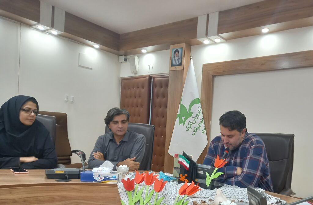 رمان کوه مرگی نقد و بررسی شد