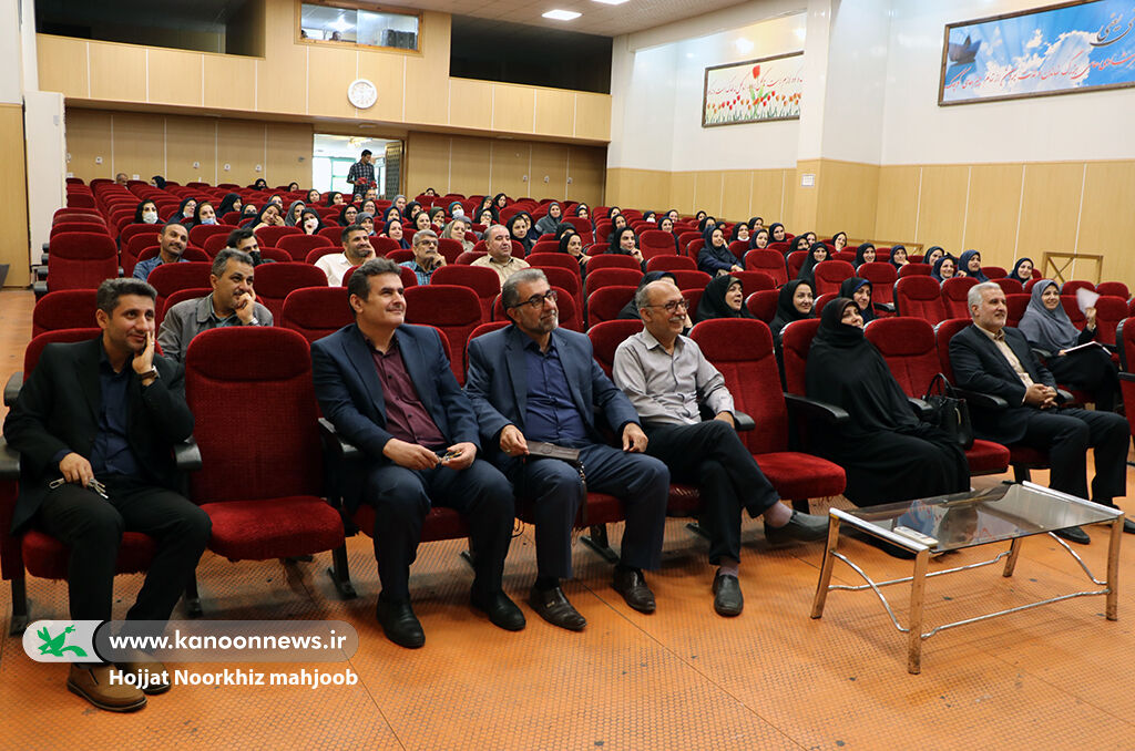 آموزش هنرمندانه و نقشآفرین، رونقبخش فرداست