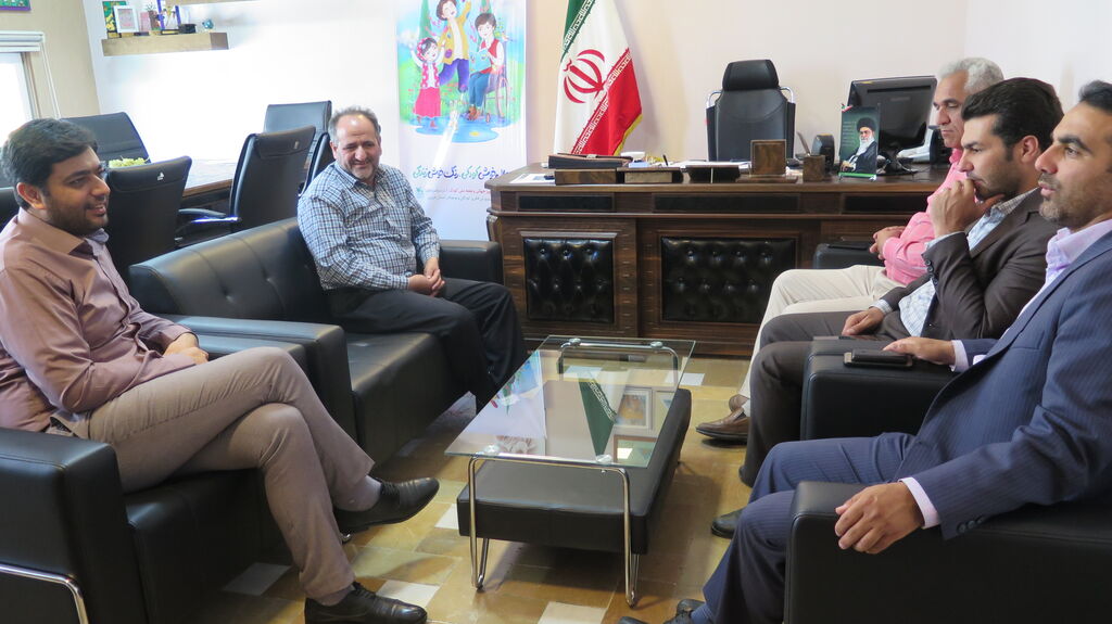 دو نشست استانی برای توسعه مراکز کانون استان قزوین