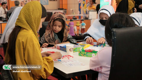 برنامه‌های اولین روز نمایشگاه هفته ملی کودک