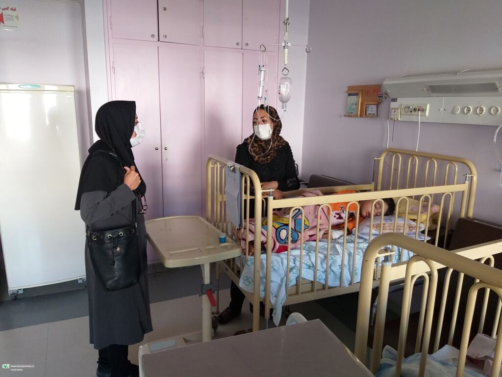  عیادت از کودکان بستری در بیمارستان آیت الله موسوی زنجان