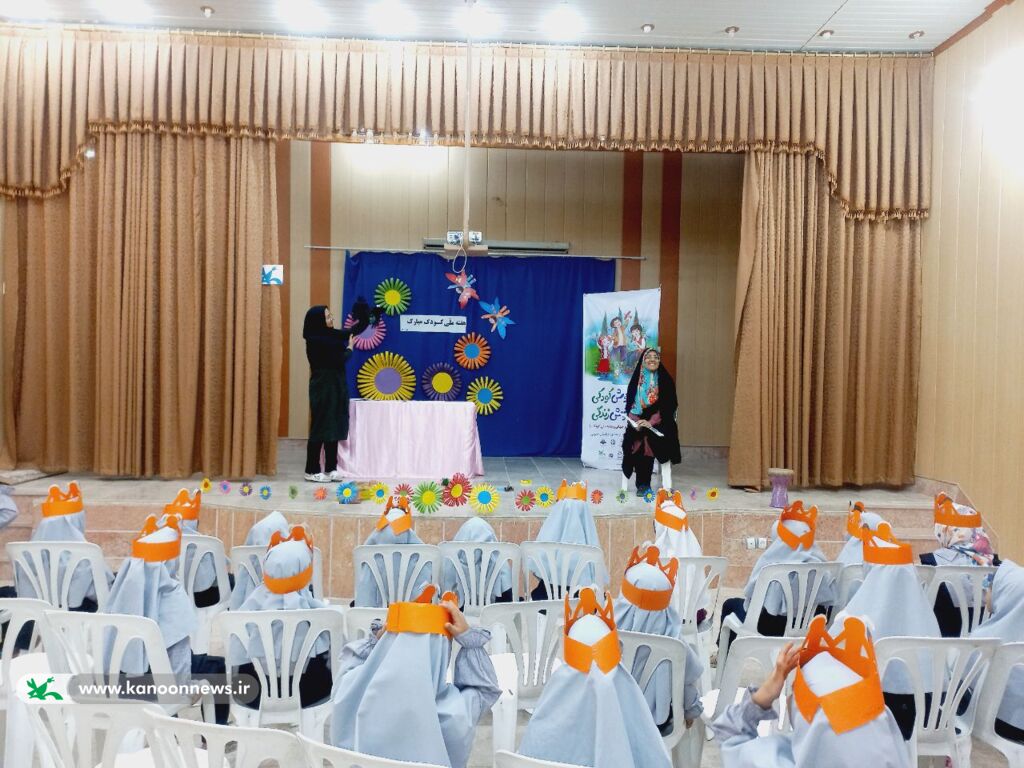 اولین روز از هفته ملی کودک در کانون پرورش فکری شهرستان بشرویه اولین روز از هفته ملی کودک در کانون پرورش فکری شهرستان بشرویه
