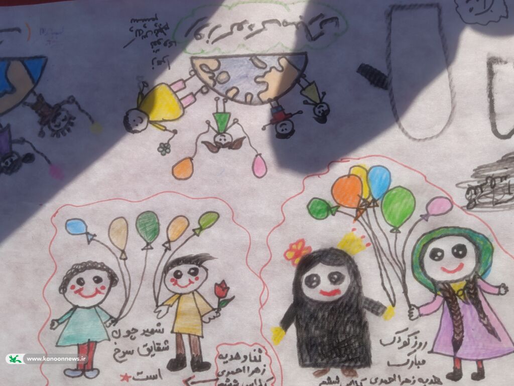 " نقاشی ۱۰۰۰" باحضور بیش از ۲۰۰۰ دانش آموز در نواحی یک و دو  همدان برگزار شد 