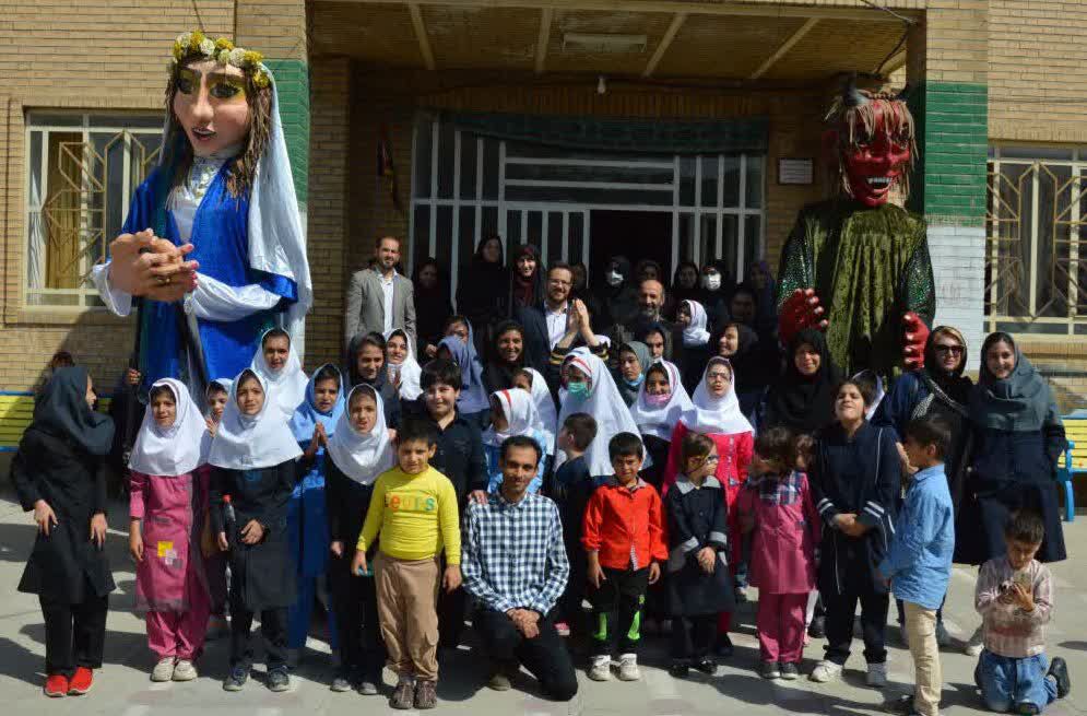 گرامیداشت هفته ملی کودک در مراکز کانون پنج استان