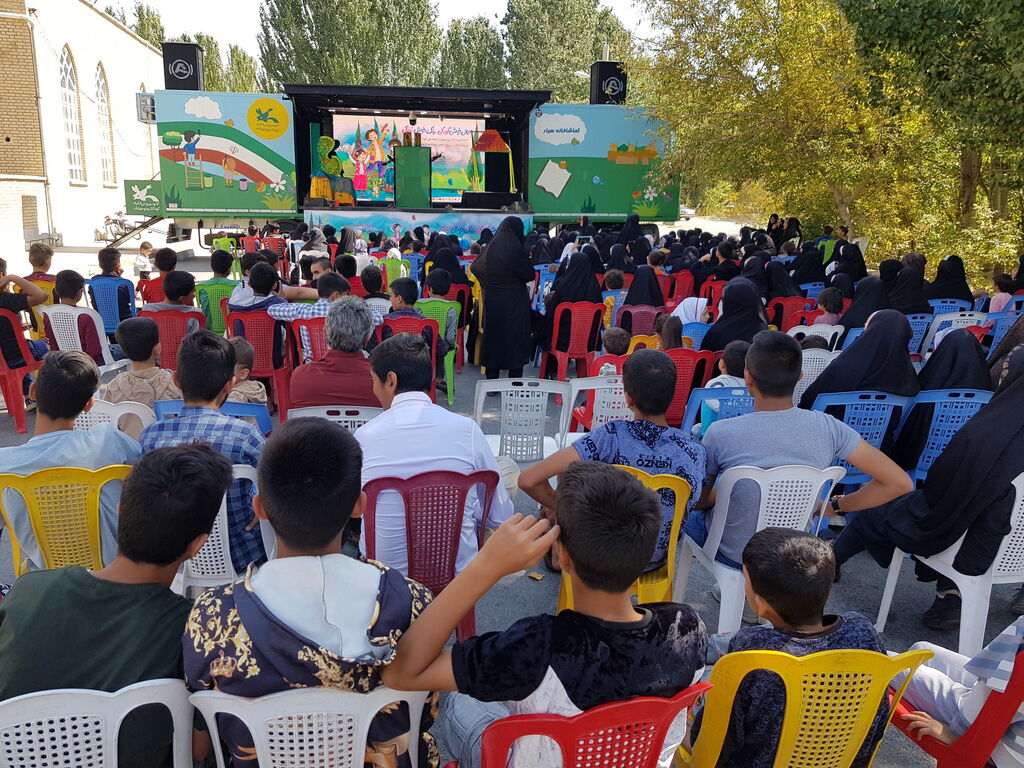 استقبال از برنامههای مراکز کانون استانها در هفته ملی کودک