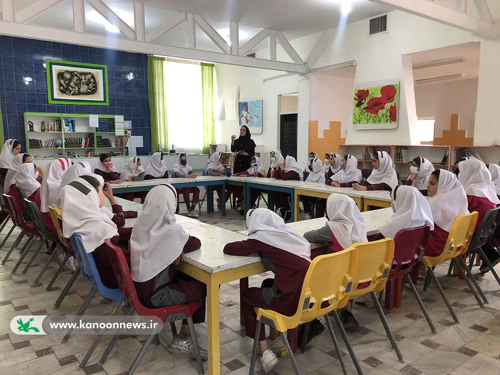 مراکز کانون لرستان و اجرای برنامه های شاد 
