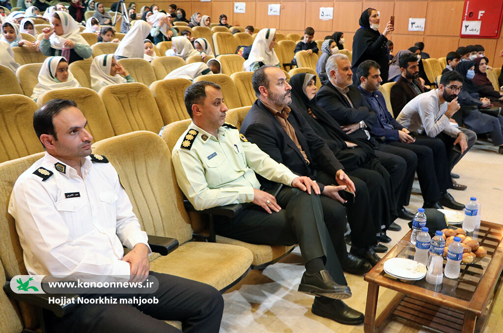 کودکان سیاهکلی با «رنگ خوش زندگی» نقشکشیدند