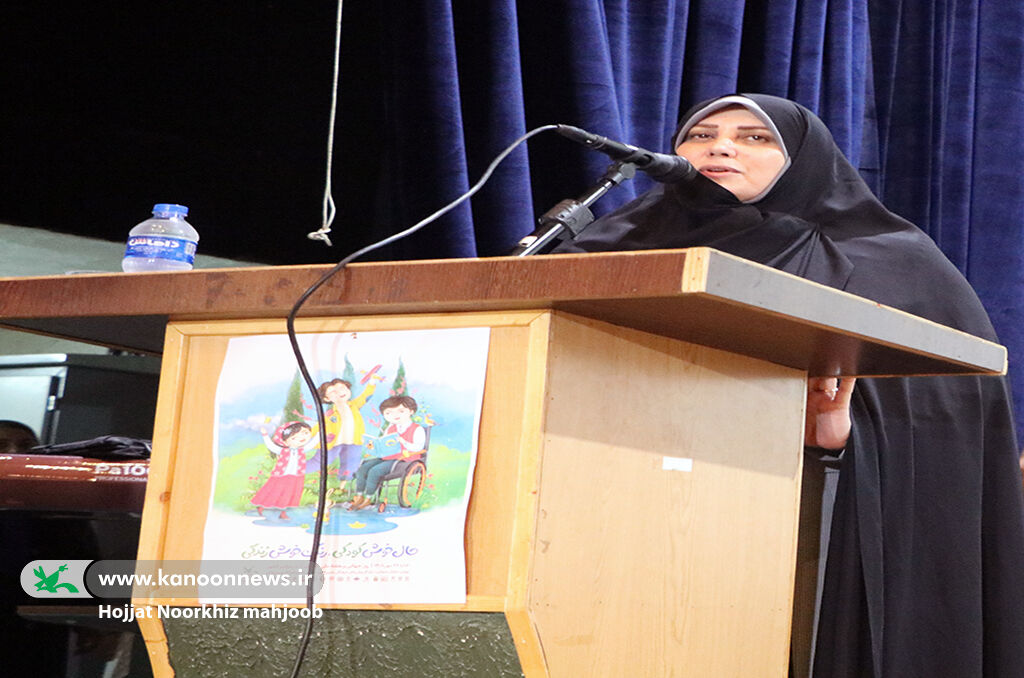 کودکان سیاهکلی با «رنگ خوش زندگی» نقشکشیدند