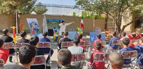 شادی و نشاط با اجرای برنامه‌های فرهنگی و ادبی در مرکز نگهداری کودکان صدف