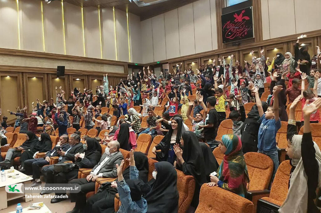 آیین اختتامیه فراخوان مکاتبهای ویژه کودکان کار در کانون سمنان