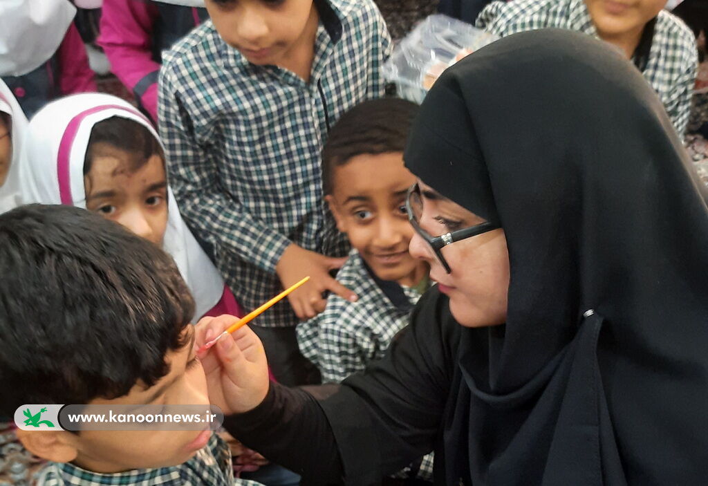 کودکان بساتینی هفته وحدت را جشن گرفتند