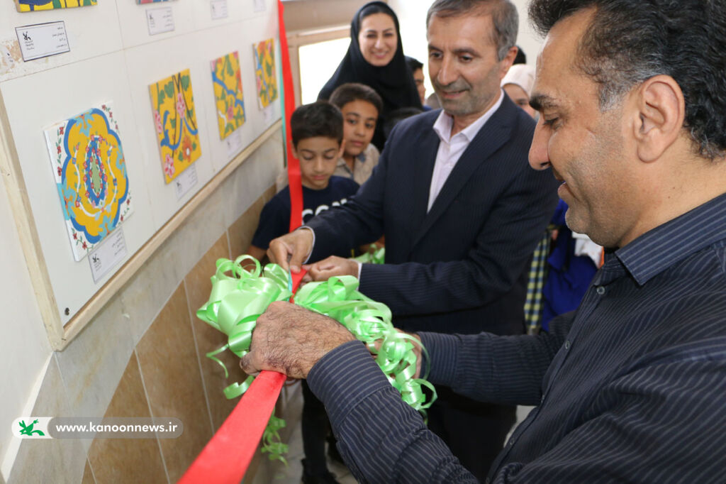 رونمایی از آثار کارسوق «حوض فیروزه» در کانون سمنان