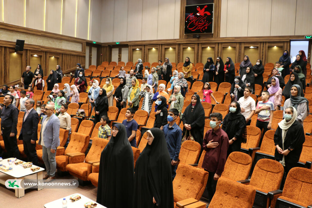 رونمایی از آثار کارسوق «حوض فیروزه» در کانون سمنان