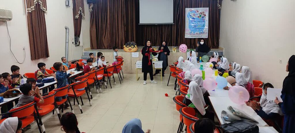 برنامههای هفته ملی کودک در کانون استانهای خراسان رضوی، خوزستان و فارس