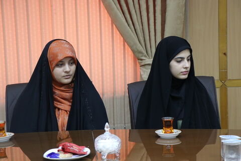 دیدار استاندارگیلان با کارکنان و اعضای برگزیده کانون استان