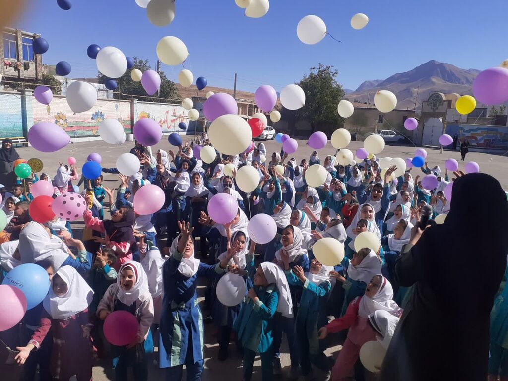 گرامی‌داشت هفته ملی کودک در مراکز کانون پنج استان‌