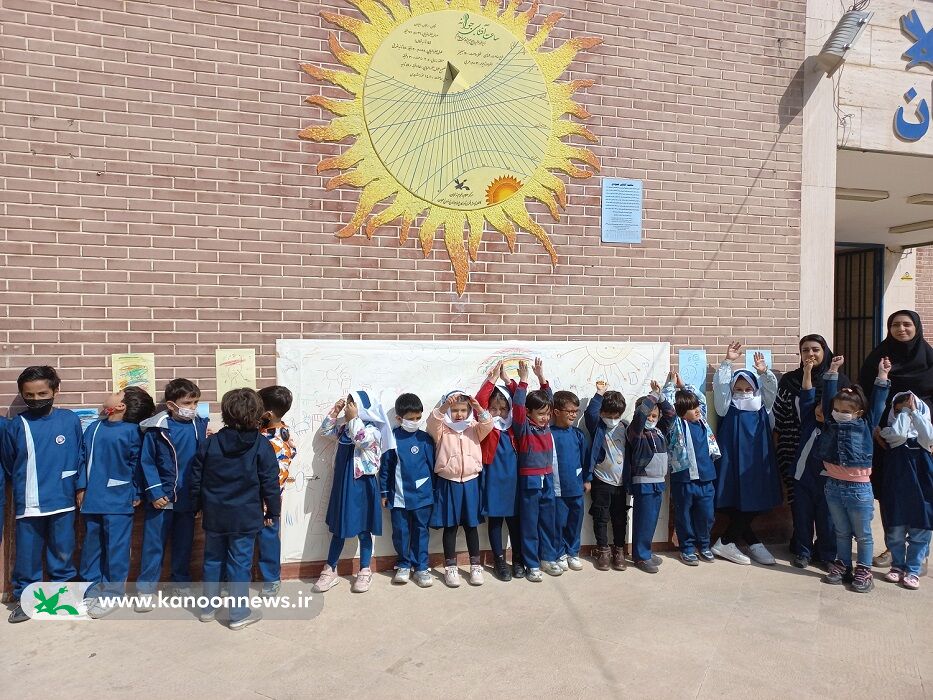 حال خوش کودکی در مرکز علوم و نجوم کانون زنجان