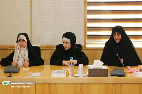 دیدار مدیرکل و اعضای کانون سمنان با مقامات استانی