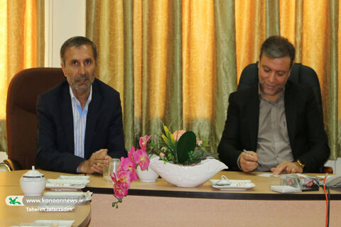 دیدار مدیرکل و اعضای کانون سمنان با مقامات استانی