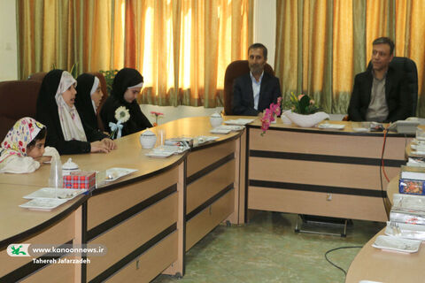 دیدار مدیرکل و اعضای کانون سمنان با مقامات استانی