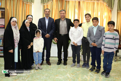 دیدار مدیرکل و اعضای کانون سمنان با مقامات استانی