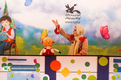 نمایشگاه هفته ملی و روز جهانی کودک در کانون (۹)