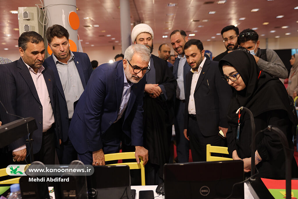 برنامههای هفته ملی کودک در مراکز استانها