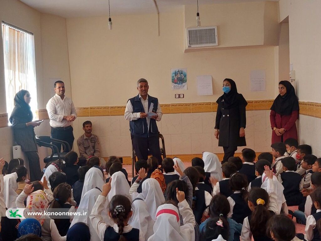 آخرین روز از هفته ملی کودک در مراکز فرهنگی وهنری کانون پرورش فکری خراسان جنوبی