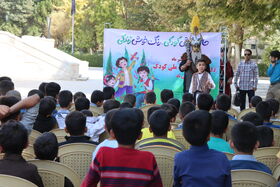 اجرای ویژه برنامه هفته ملی کودک در آرامگاه فردوسی و مرکز فرهنگی هنری توس