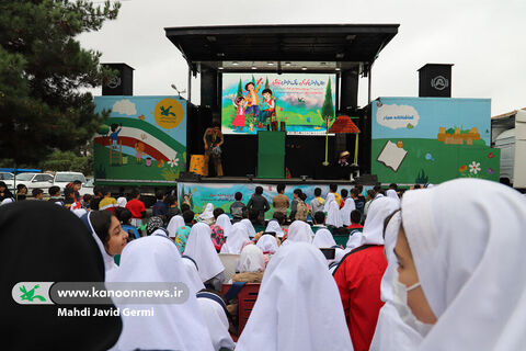 سومین اجرای تماشاخانه سیار کانون در شهر انگوت