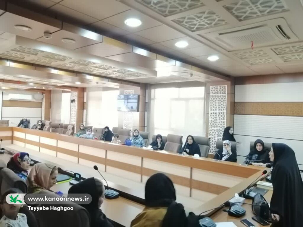 برنامههای هفته ملی کودک در مجتمع پردیسان