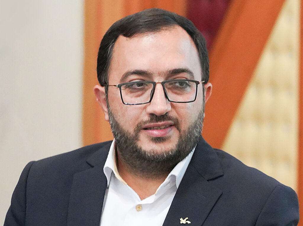 حامد علامتی مدیرعامل کانون پرورش فکری کودکان و نوجوانان رئیس شورای هماهنگی تبلیغات اسلامی از مدیرعامل کانون قدردانی کرد