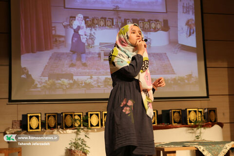 رقابت 27 قصه‌گو در نخستین‌روز از جشنواره‌ی استانی قصه‌گویی کانون سمنان به روایت تصویر