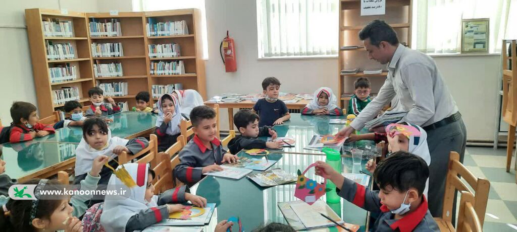 گزارش هفته ملی کودک در کتابخانه سیار روستایی چورزق هفته ملی کودک در کتابخانه سیار روستایی چورزق