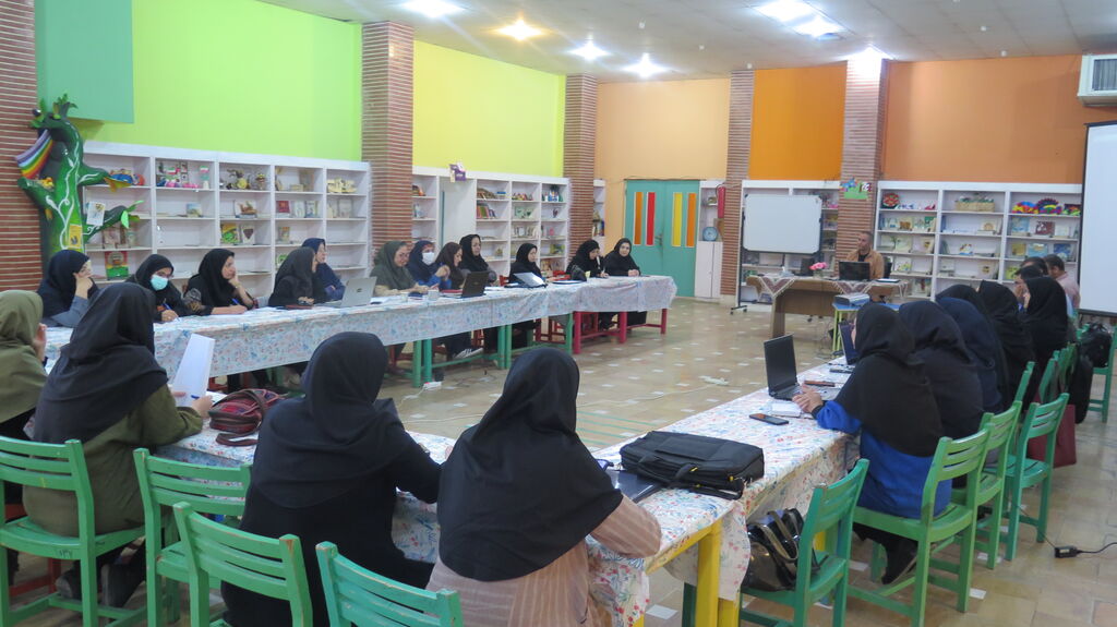 دوره آموزشی ساخت پادکست برای مربیان کانون استان قزوین