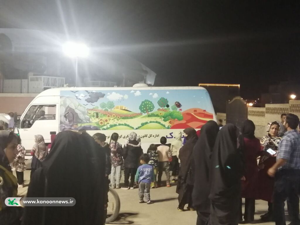 میزبانی کانون پرورش فکری از کودکان ونوجوانان بیرجندی درنمایشگاه رنگ زرشک میزبانی کانون پرورش فکری از کودکان ونوجوانان بیرجندی درنمایشگاه رنگ زرشک