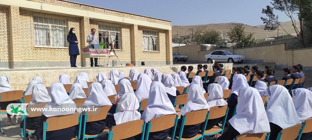 فضا و توسعه پایدار در مرکز علوم ونجوم کانون زنجان