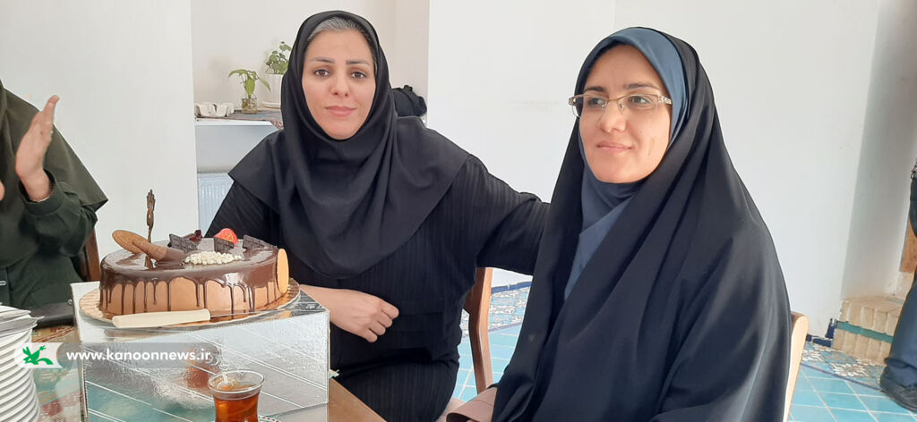 «دمنوشی از کتاب» مهرماه تشکیل شد