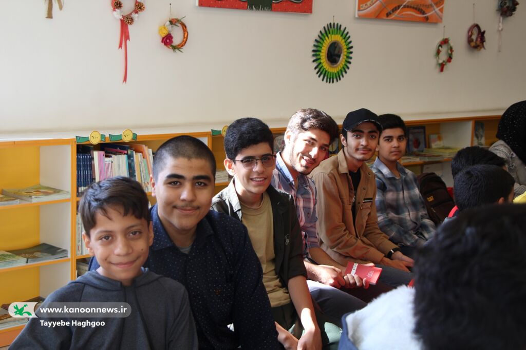 نشست ادبی با موضوع جذاب "ادبیات اقلیمی" برگزار شد