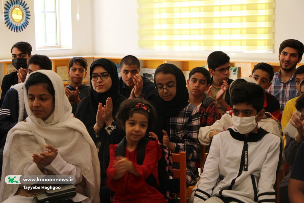 نشست ادبی با موضوع جذاب "ادبیات اقلیمی" برگزار شد