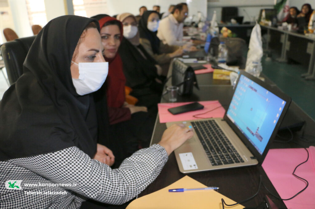 پودمان «نحوهی ساخت انواع فیلمهای آموزشی» در کانون سمنان