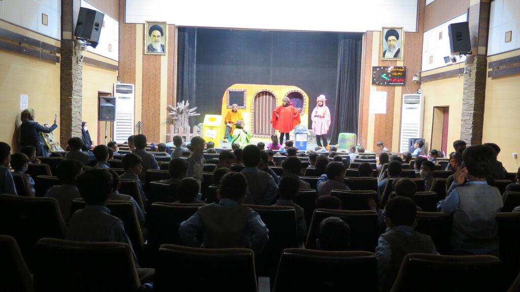 همکاری هنری کانون با سازمان مدیریت پسماند شهرداری